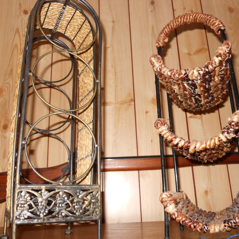 2 (3 bottle wine holder)